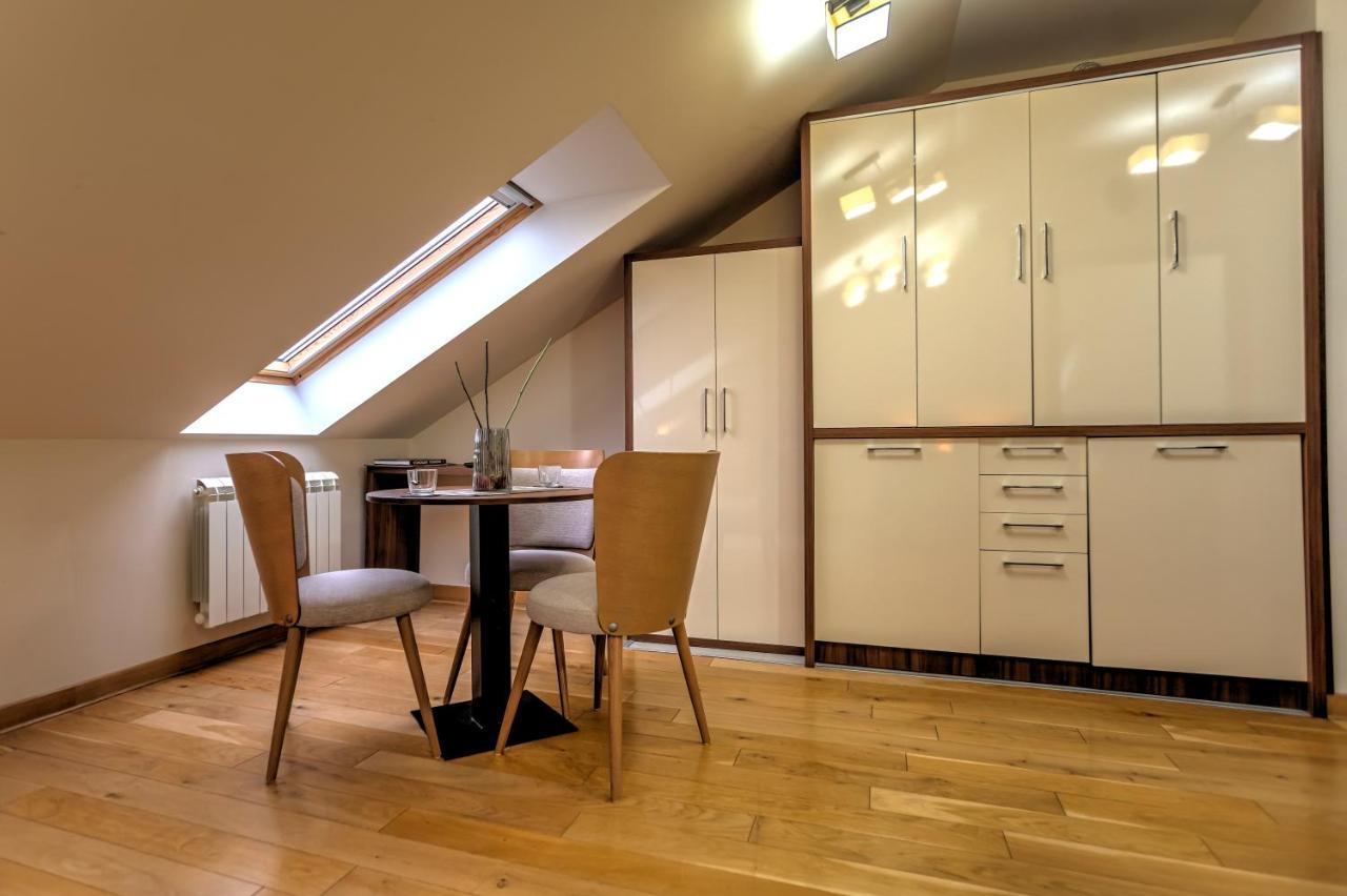Appartamento Apartman 501 Belgrado Esterno foto