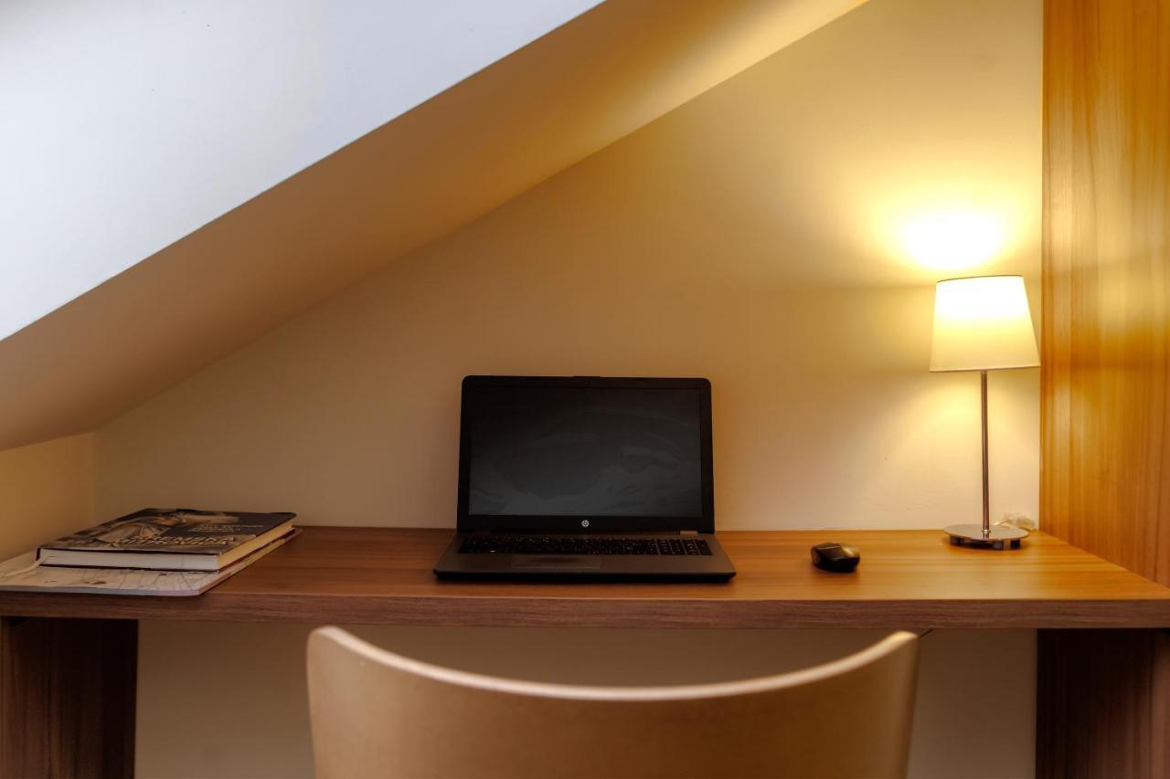 Appartamento Apartman 501 Belgrado Esterno foto