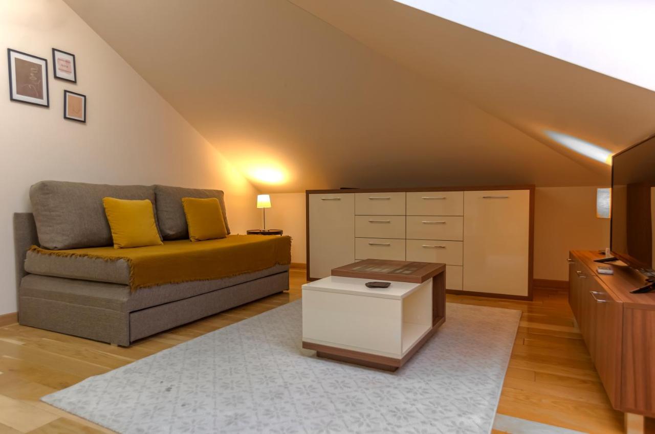 Appartamento Apartman 501 Belgrado Esterno foto
