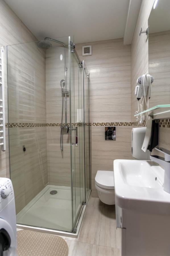Appartamento Apartman 501 Belgrado Esterno foto