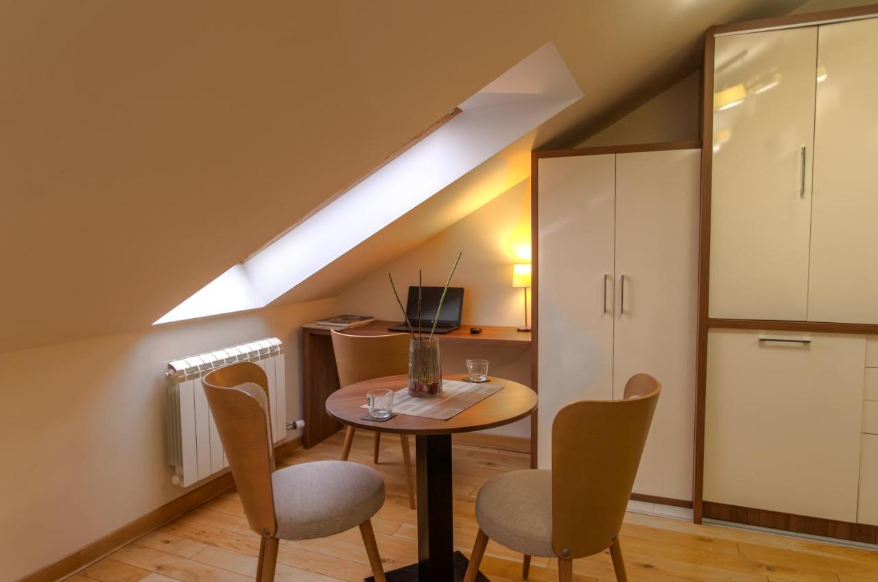 Appartamento Apartman 501 Belgrado Esterno foto
