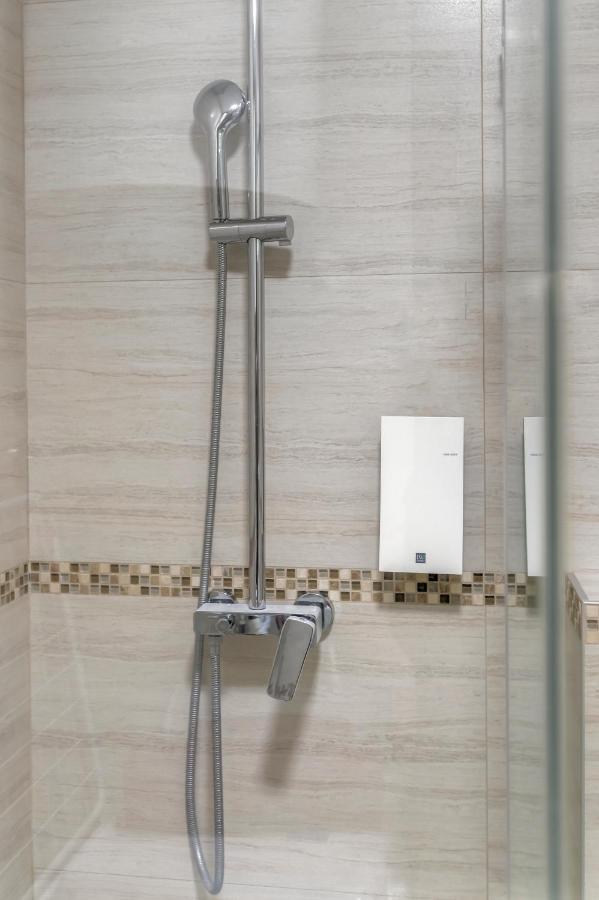 Appartamento Apartman 501 Belgrado Esterno foto